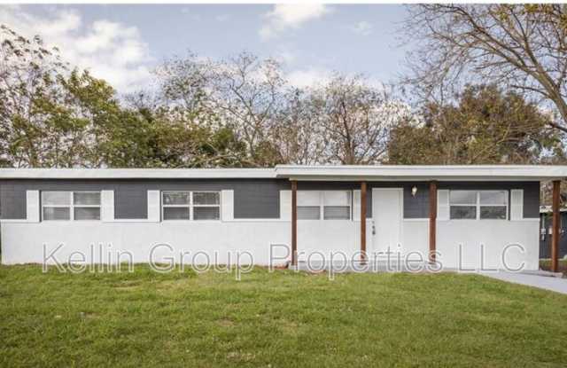 1142 Carefree Cove Dr - 1142 Carefree Cove Drive, Polk County, FL 33881