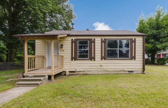 114 Wilson ST photos photos