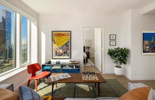 457 West 40th St. photos photos