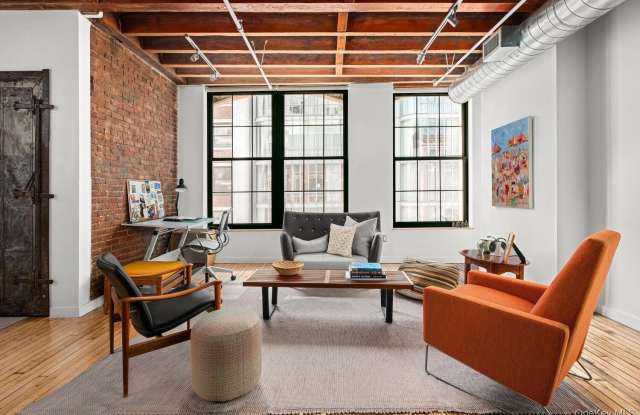 554 BROOME Street Gallery 3