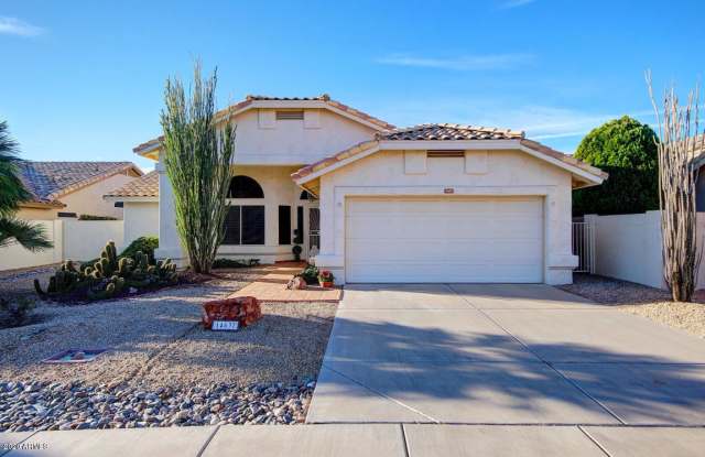 14637 W BISON Path - 14637 West Bison Path, Surprise, AZ 85374