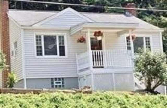 104 6th Ave photos photos