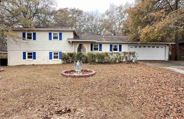 212 Highland Drive - 212 Highland Drive, Warner Robins, GA 31088