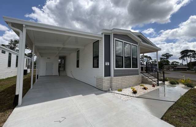 19477 Bermuda Court Gallery 2