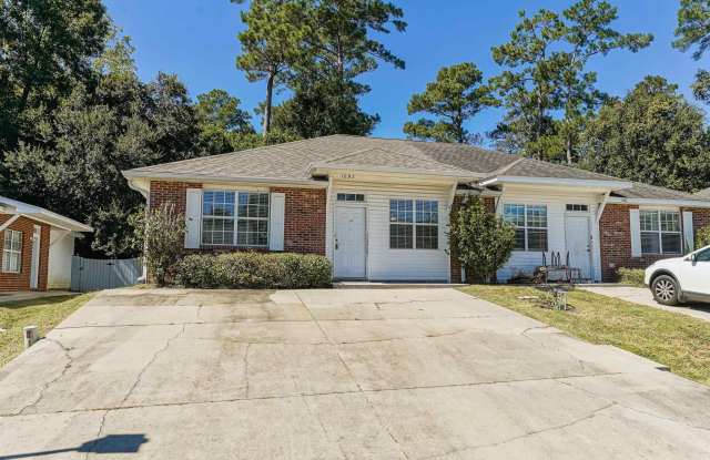 1692 Coreywood Circle photos photos