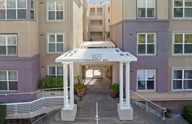 Epic REA - Top floor, Sweeping Views, 3 BR/2 BA/2 Parking/Storage at Candlestick Point photos photos