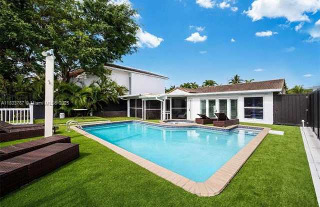 7701 NE 8th Ave #0 MIAMI, FL 33138 - 7701 Northeast 8th Avenue, Miami, FL 33138