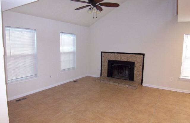 1220 TALBOTT SQUARE Gallery 2