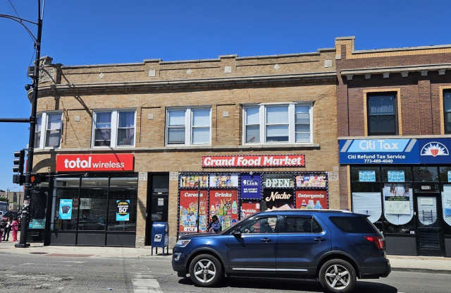 3966 W Grand Avenue photos photos