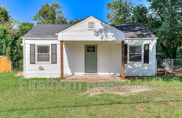 924 Royalette Avenue photos photos