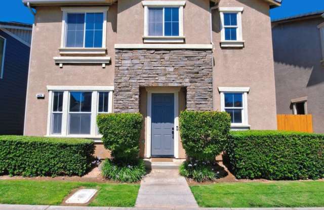 Two-Story Home in a Secure Gated Community with Access to Amenities! photos photos