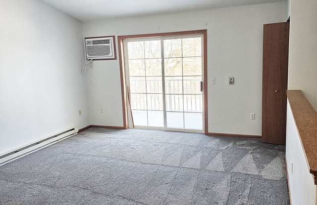 284 Minz Park Cir Gallery 2