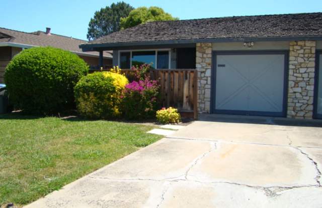 926 Desert Isle Drive photos photos