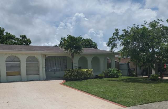 931 North 74th Way photos photos