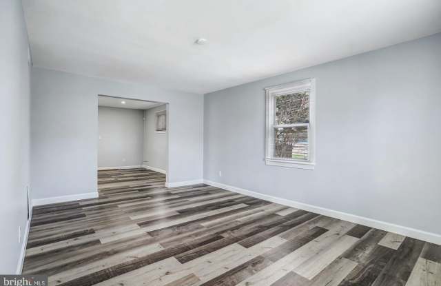 6226 20TH Avenue Gallery 4