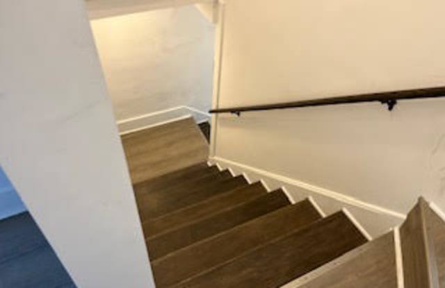225 North Pennsylvania Street Gallery 3