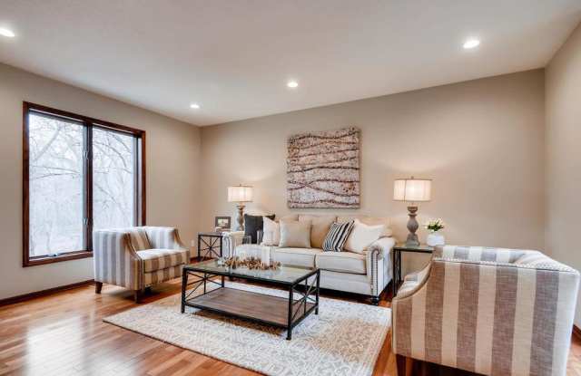 17435 23rd Avenue N Gallery 4