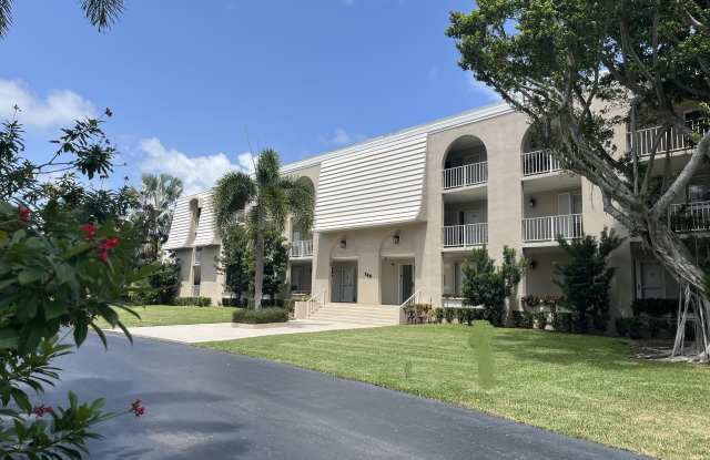 769 Jeffery Street unit: 2-202 photos photos