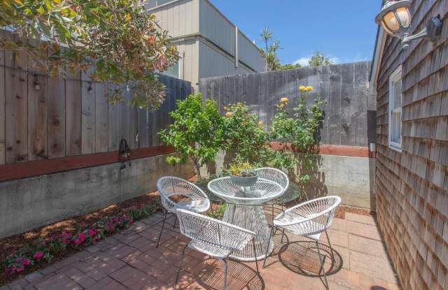 496 Ellsworth St photos photos