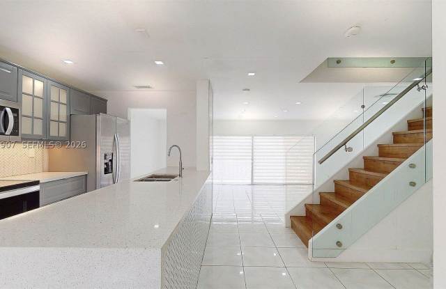 8212 NW 8th Pl photos photos 8212 NW 8th Pl photos photos