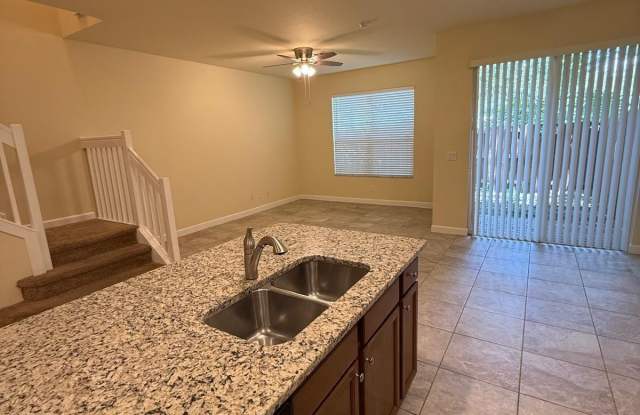 5037 Ashley River Road Gallery 3