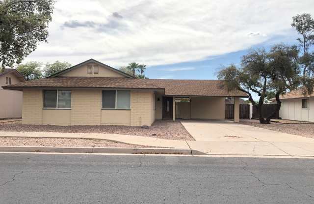 Great 4 bedroom in Dobson Ranch Gallery 1