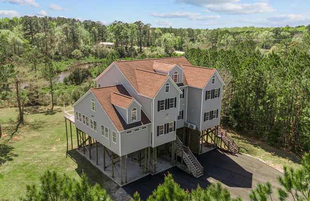 2180 North Carolina 304 Unit B Gallery 2