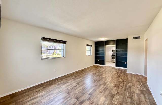 3460 32nd Ave N Apt 101B Gallery 3