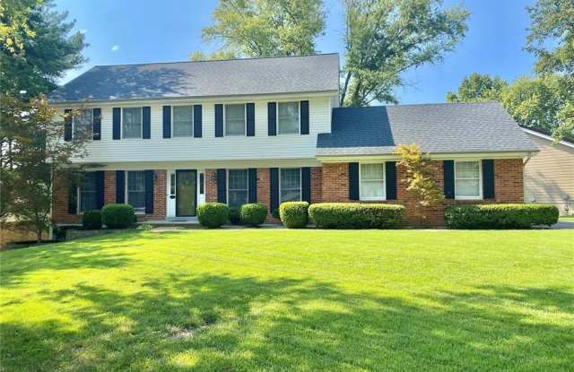 677 Clovertrail Drive photos photos