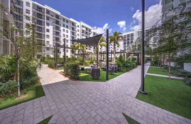 Biscayne 112 Gallery 4