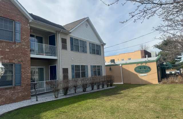 449 Avenel Street photos photos