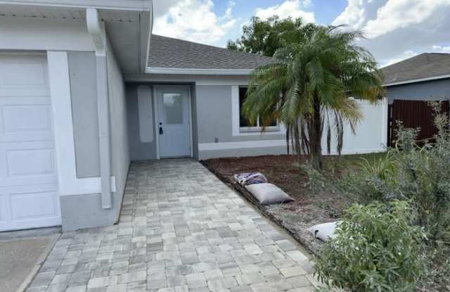 1210 Alpine Lake Drive Gallery 2