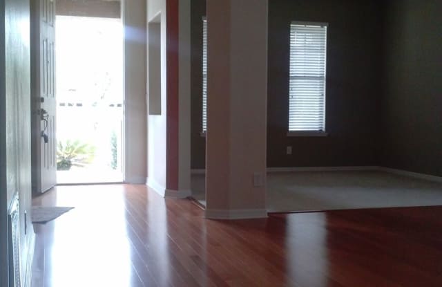 9800 Lake District Lane Gallery 2