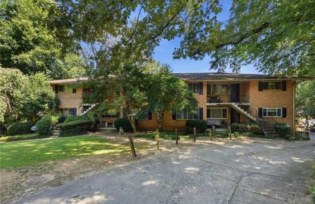 1466 E Rock Springs Road NE Gallery 1
