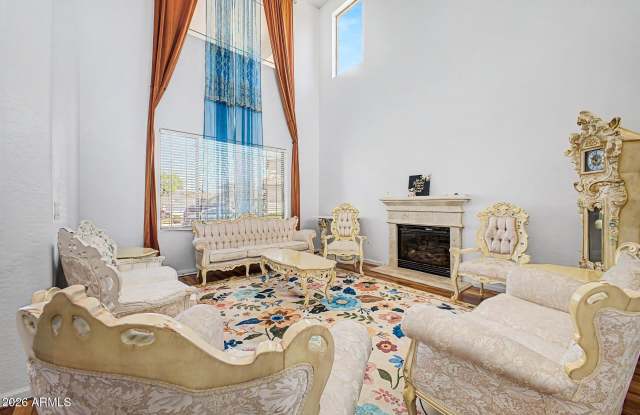 29601 W COLUMBUS Avenue Gallery 4