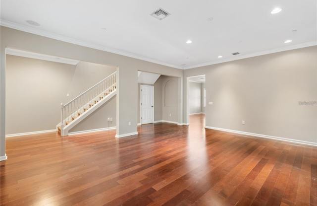 4478 TWINVIEW Lane Gallery 3