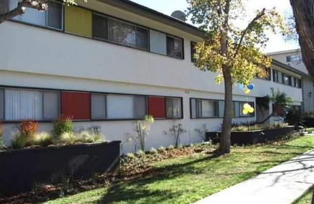5168 Yarmouth - 5168 Yarmouth Avenue, Los Angeles, CA 91316