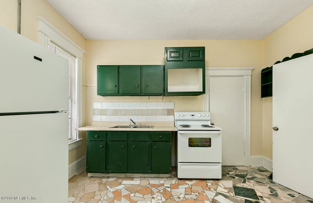 1914 WALNUT ST - 1914 Walnut Street, Jacksonville, FL 32206