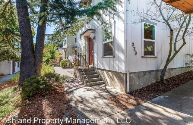 329 N Main St #8 - 329 North Main Street, Ashland, OR 97520