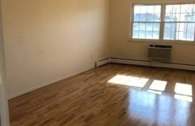 212-01 41 Avenue Gallery 1