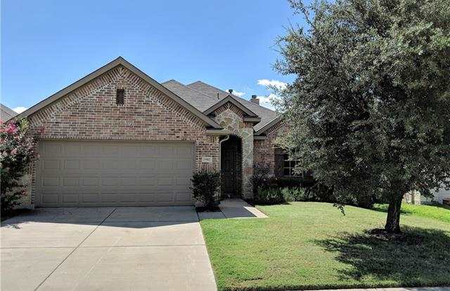 1902 Faircrest Lane - 1902 Faircrest Lane, Wylie, TX 75098