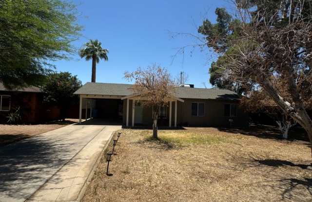 3 BEDROOM HOME IN PHOENIX Gallery 4