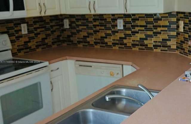 8986 West Flagler Street photos photos