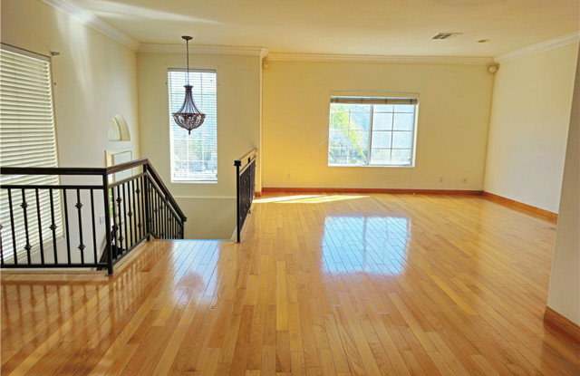 4516 Ramsdell Avenue Gallery 4