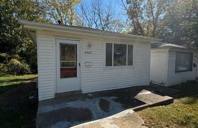5420 Hamilton Ave - 5420 Hamilton Avenue, Jennings, MO 63136
