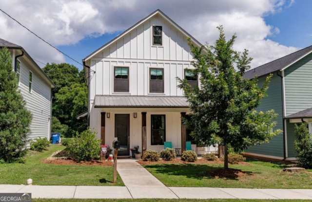 Modern Three Bedroom North Athens photos photos