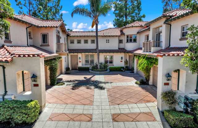 Executive Golf Course | Newly Remodeled for long term rental photos photos