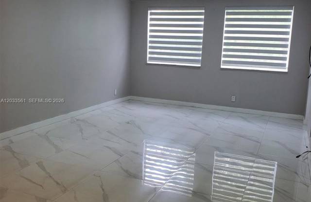 1450 East Sample Road Gallery 4
