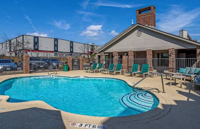 Brooksfield 2085 Gallery 2