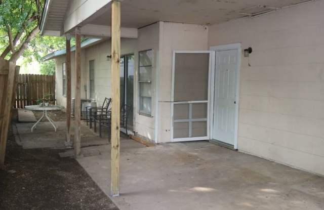 Chesterfield Duplex N/M photos photos